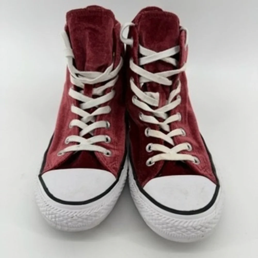 Converse Chuck Taylor All Star Burgundy Velvet High Top Sneakers Womens 10 - Picture 2 of 9